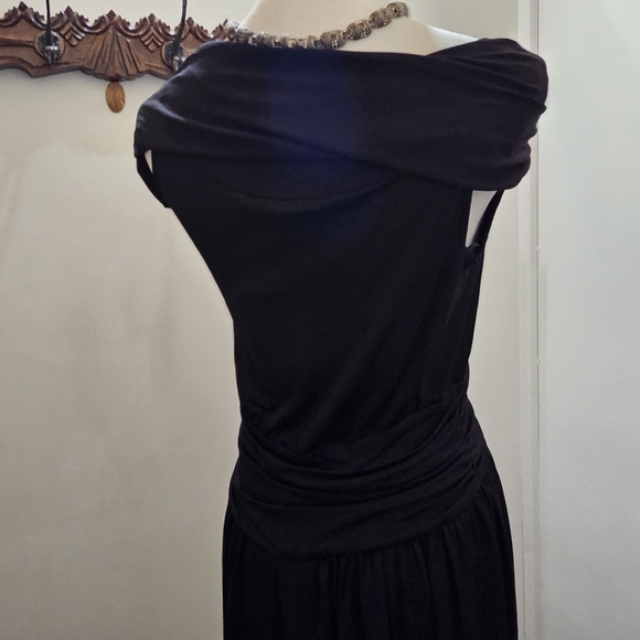 Little black Prada dress - Picture 6 of 9